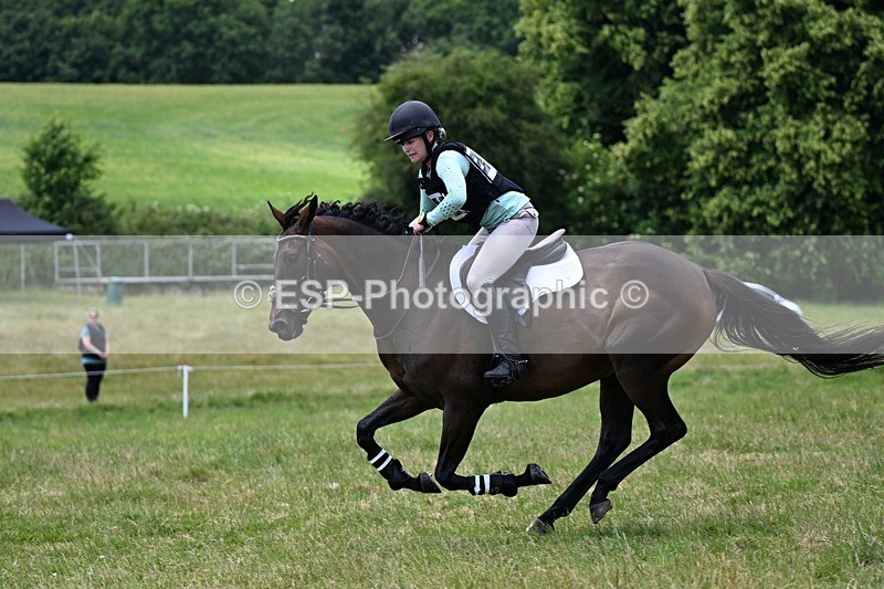 240630X-133228-7767 - 330-Katherine_Jarman-THEQUEENBEE