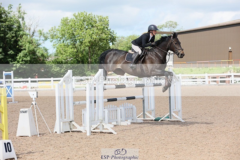 250528-153200-01653 - Cls 6 Foxhunter and 1.20m Open