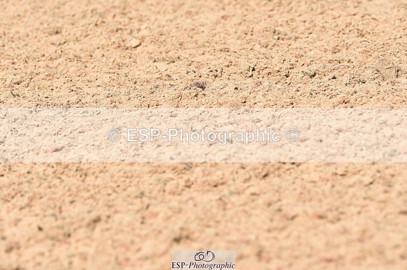 230720A-105102-02250 - Cls 29, 6 Yr Olds 1.20m