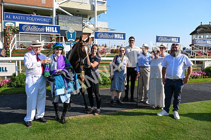 100726-Race 7-Green Sky-5361 - Race 7 17.40pm William Hill Best Odds Guaranteed Apprentice Handicap
