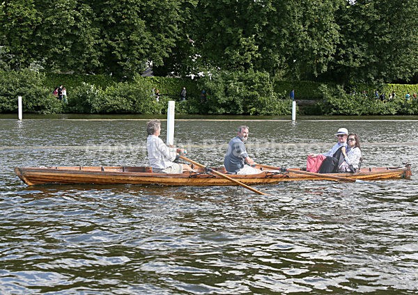 120701 MORE ROWERS WT7A4304 - HENLEY ROYAL REGATTA - Sunday 1st July 2012