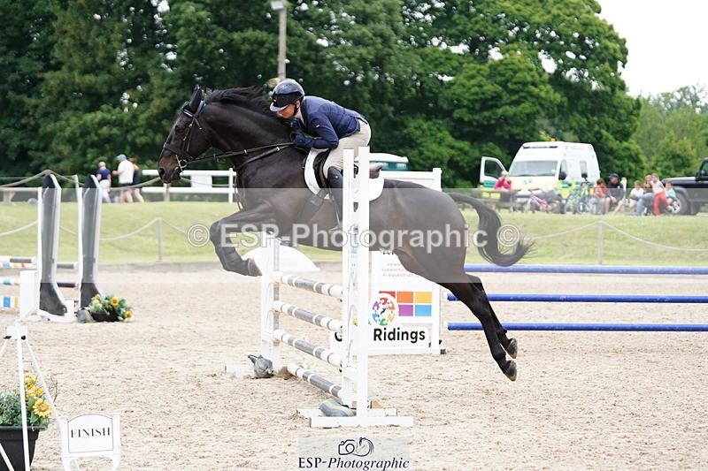 250613A-131234-01583 - Cls 12 95cm Amateur Quali