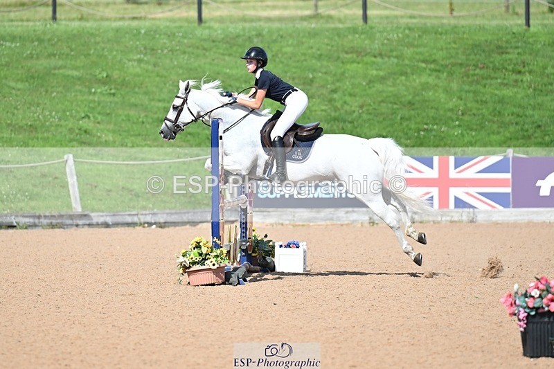 260626-163740-00607 - Cls 2 Pony Intro 90cm