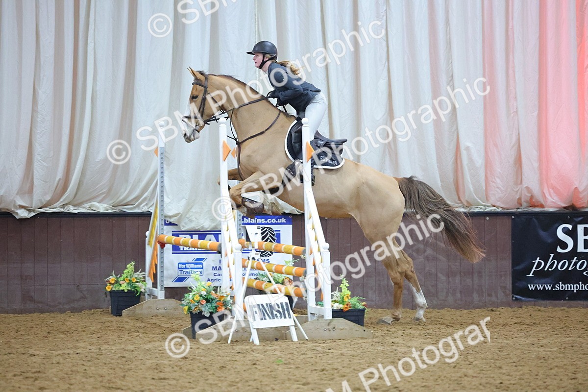 SBM_007557 - Class 19 - Equissage Pulse Senior British Novice/ 90cm Open - First Round (0.90m)