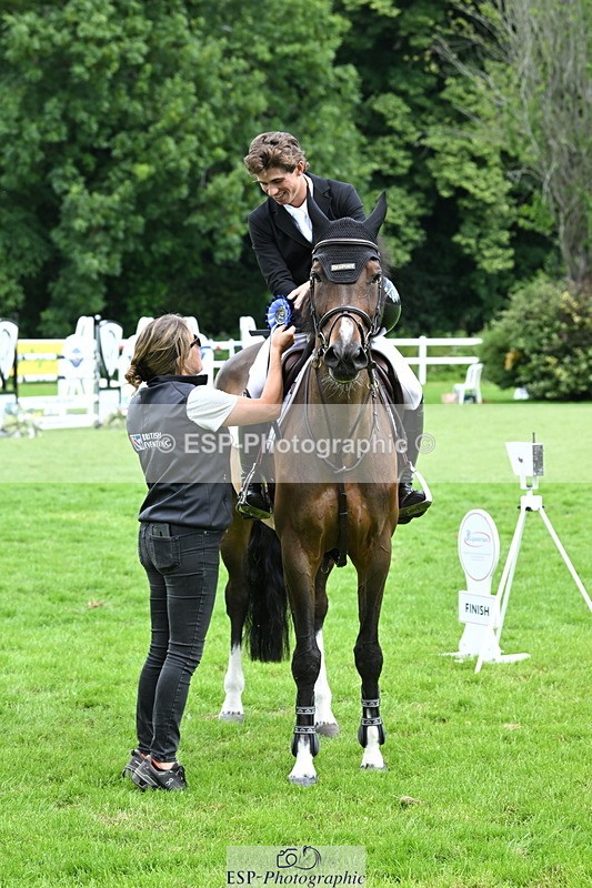 250615A-124612-10754 - Cls 37 Snr 1m30 GP