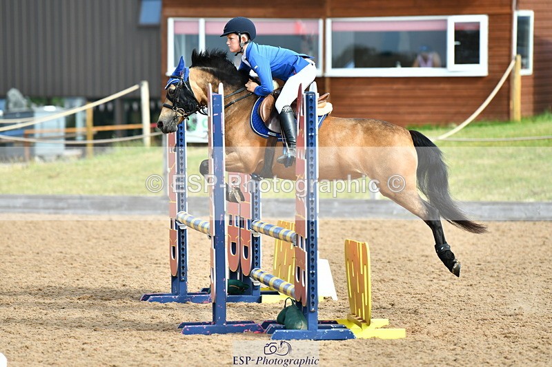 230624A-090702-00046 - Cls 36 Stepping Stones 128 & 138cm