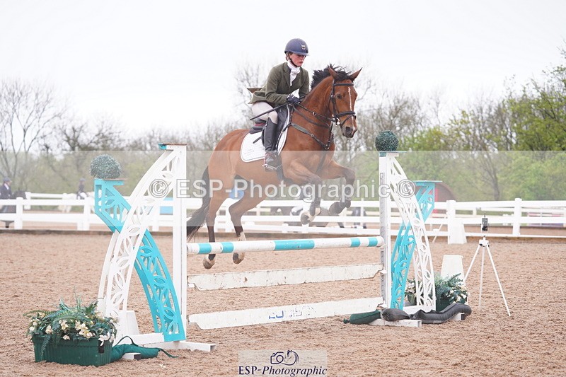 240505A-131620-06023 - Cls 18 & 19 Club & Schools 90cm