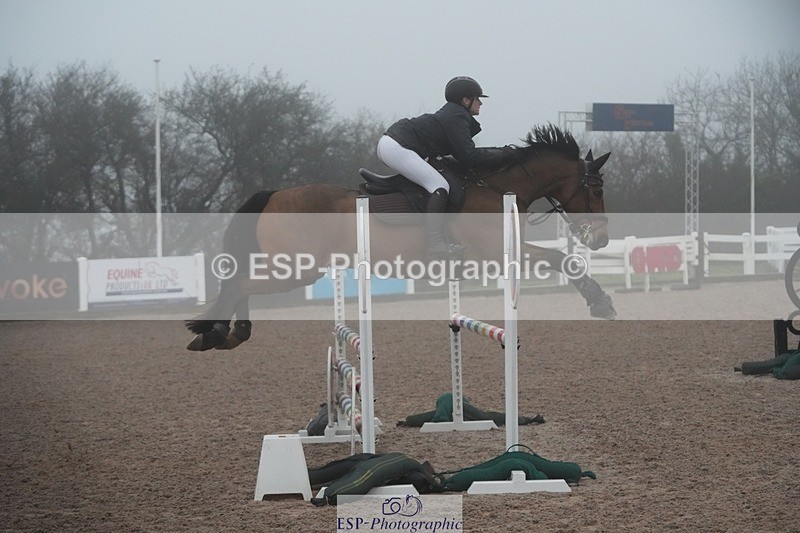 251207-100632-01609 - Cls 16 Blue Chip Winter Qualifier and 90cm
