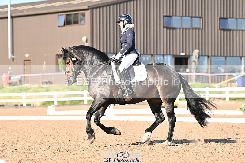 240816A-170631-06367 - 255-Victoria.Hunton-Maesmynach.Annwyl