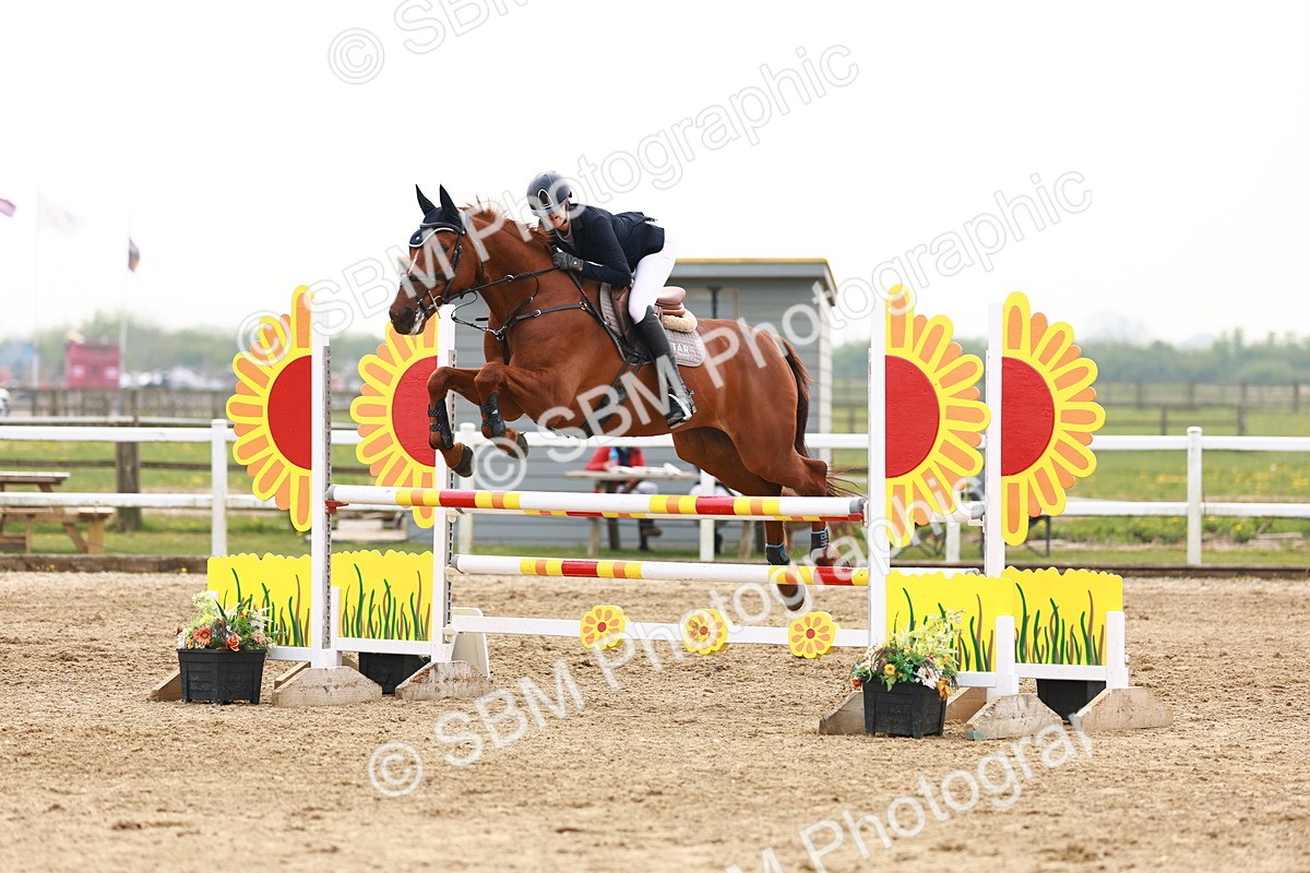  - Class 18 - Senior Newcomers - 1.10m