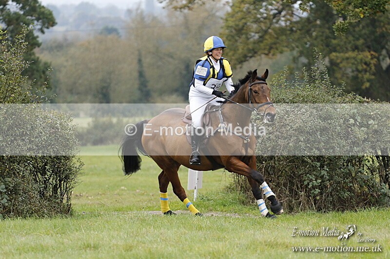 WWHT 181020 WWHT 181020 1250 - WWEC Intermediate (0.90m)  18/10/20