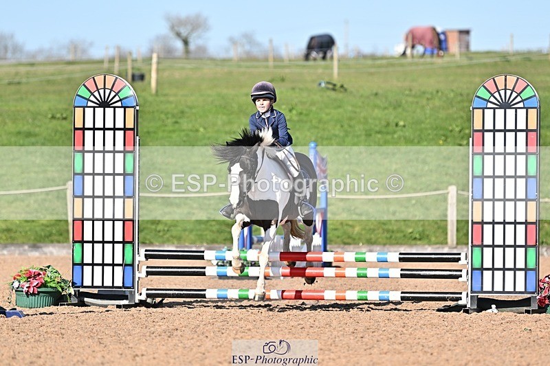 250401-162938-00108 - 60cm classes