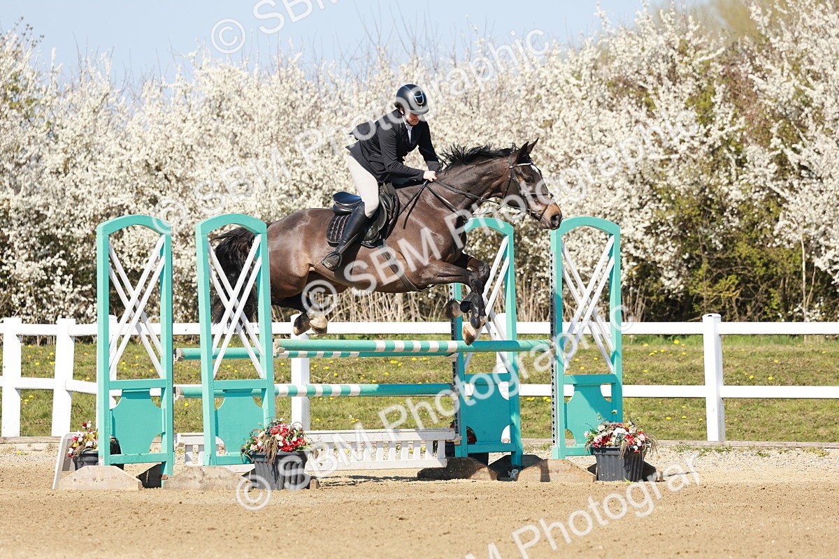 SBM_004342 - Class 17 - Senior Newcomers - 1.10m