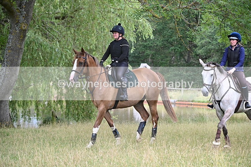 WJ7_3528 - Time at Water 12:15 to 12:50