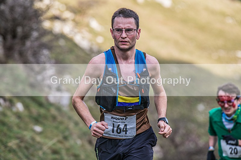 Litton-286 - Litton Christmas Cracker Fell Race (Limestone Series) Sunday 14th December 2025