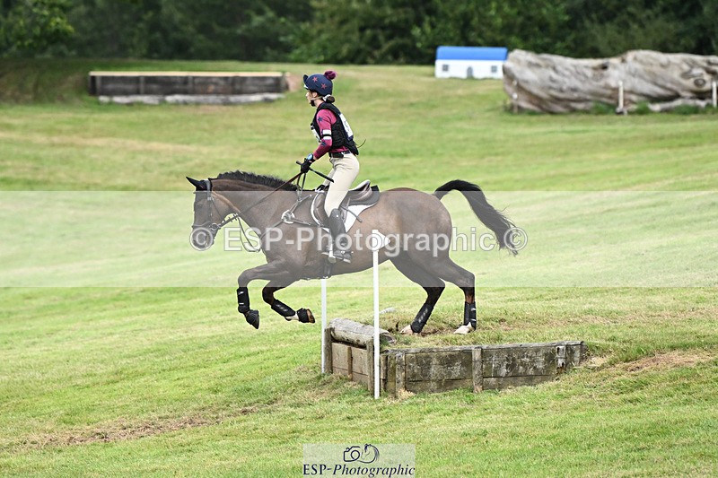 240825X-174912-38052 - 80cm XC 17.30 to End