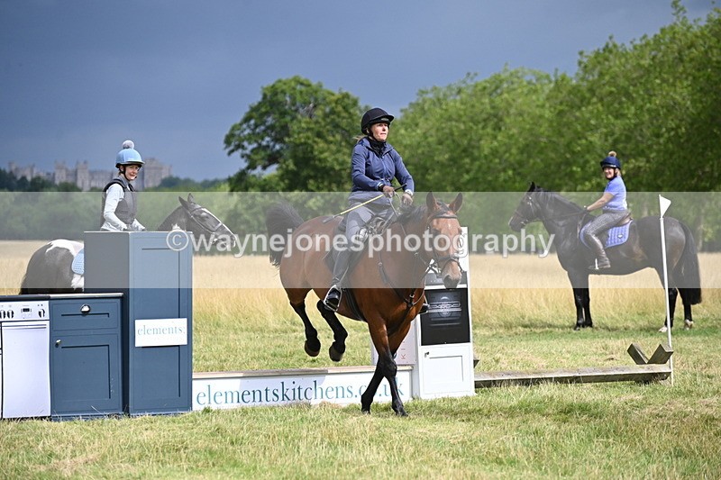 WJ6_2629 - Time at Jump 11:06 to 11:40