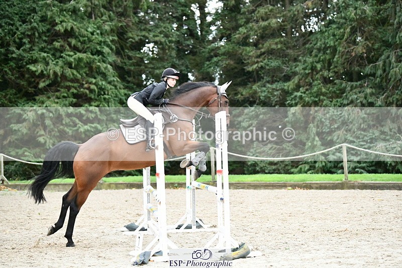 251004A-173601-02521 - Classes 12 & 13 90cm