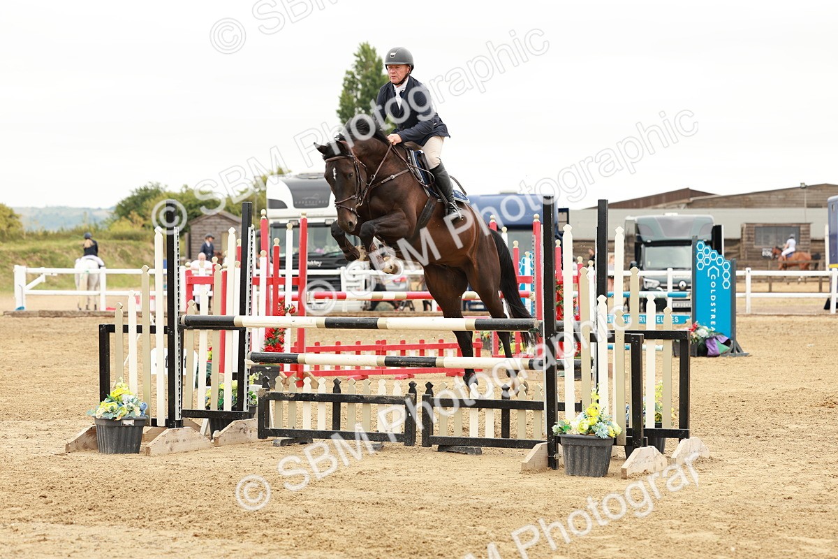 SBM_016782 - Class 20 - Senior Newcomers - 1.10m