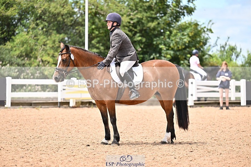 260704-133142-04903 - Cls 4D Senior Intermediate Novice 1