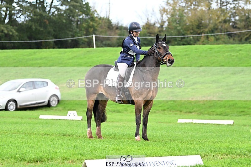 241025-093304-05815 - 441-Molly.Swain-SOCKS