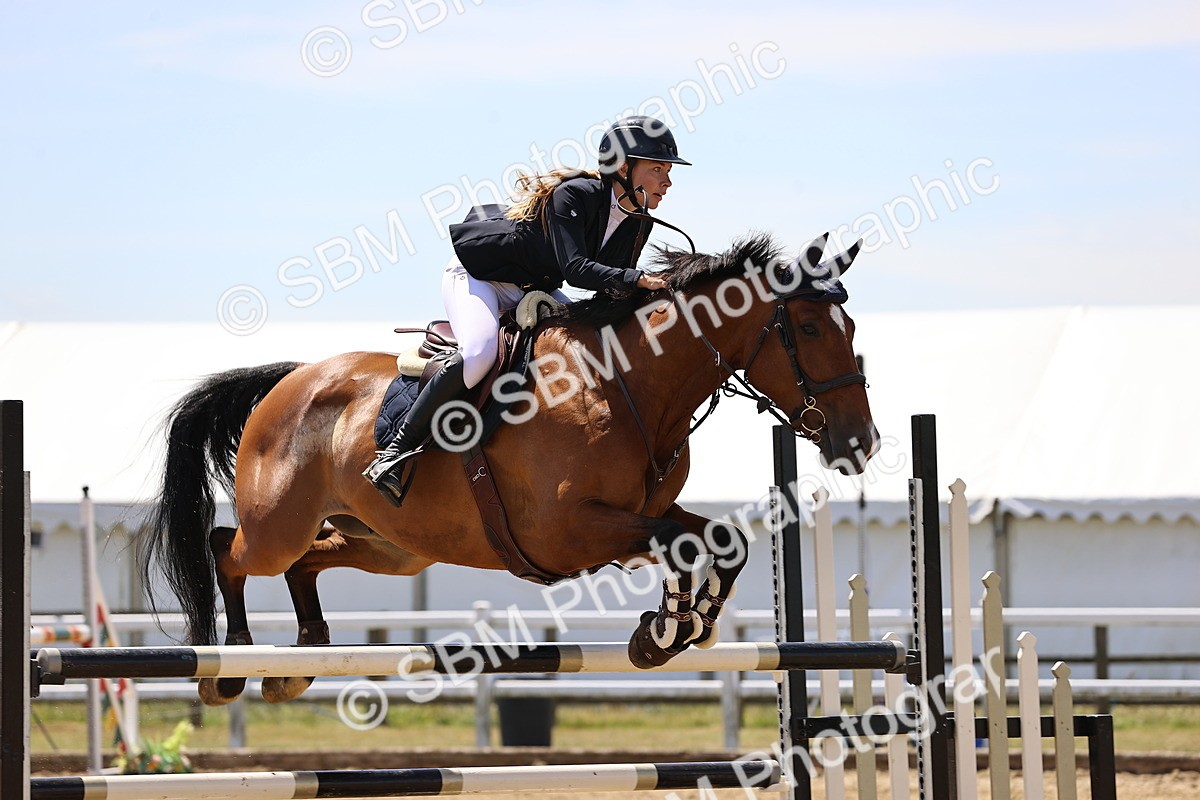SBM_010139 - Class 9 - Senior Foxhunter - 1.20m Open