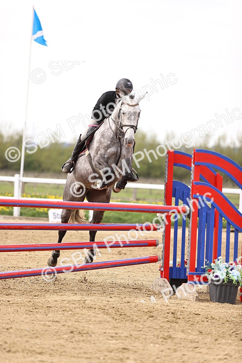 SBM_002476 - Class 11 - Senior newcomers - 1.10m