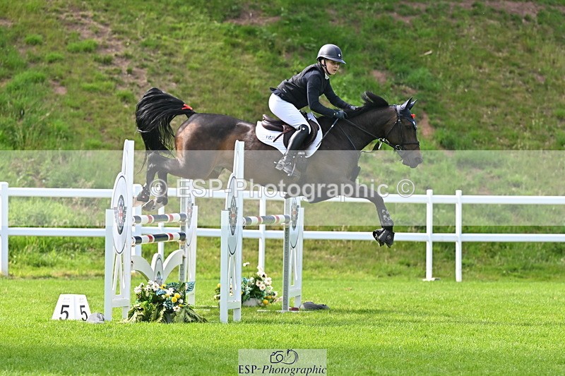 140626A-163749-00238 - Cld 46 Snr 1m 10 Grand Prix