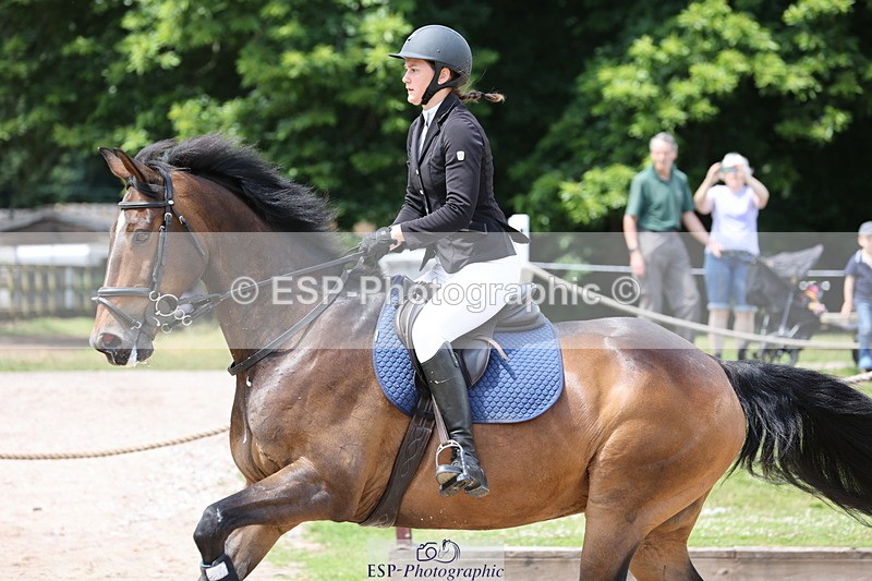 250614A-122709-06416 - Cls 28 95cm Amateur Quali