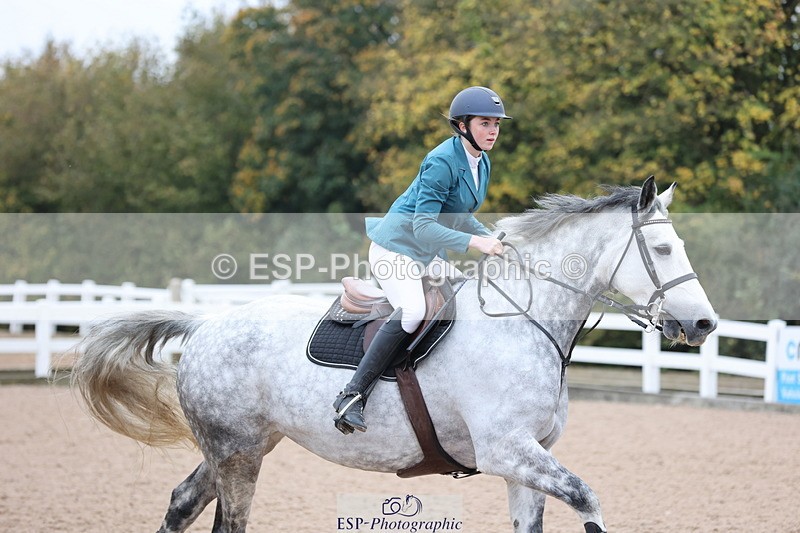 241101A-130106-01919 - FRI Cls 6 Foxhunter and 1.20m Open
