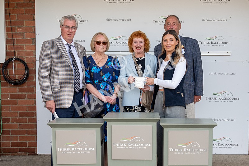 160924-Race 8-Sparkling Red-5492