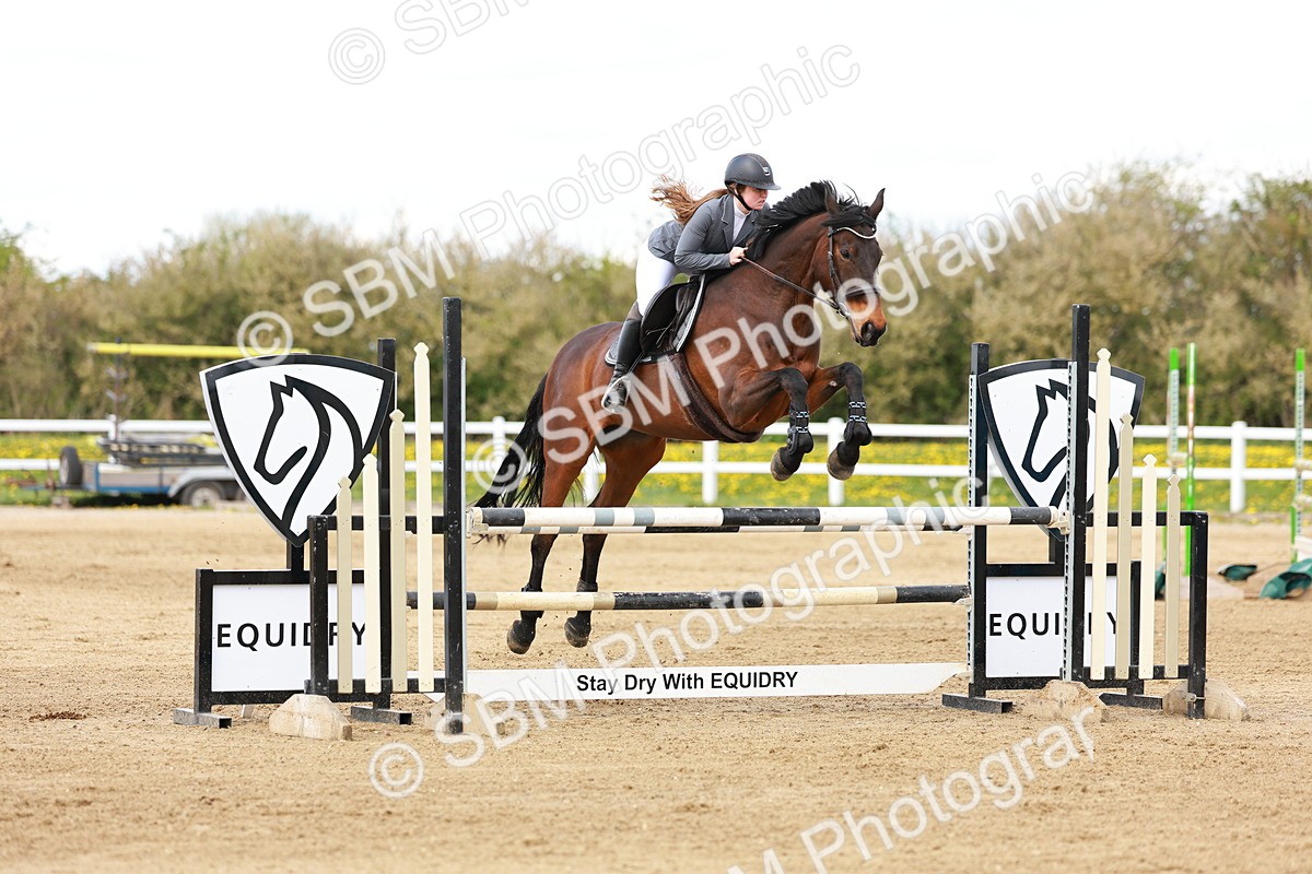 SBM_002017 - Class 4 - Senior Newcomers - 1.10m