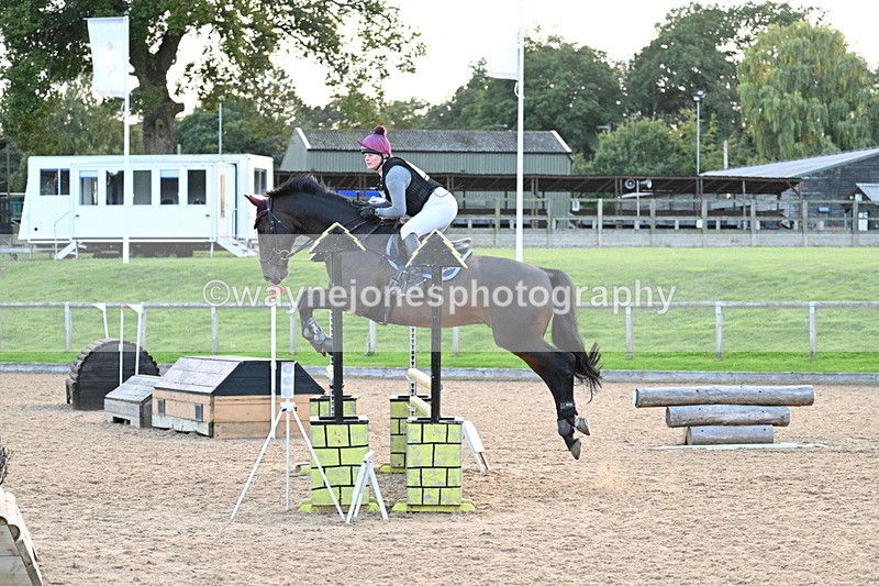 WJ7_6846 - Time 17:12 to 17:30