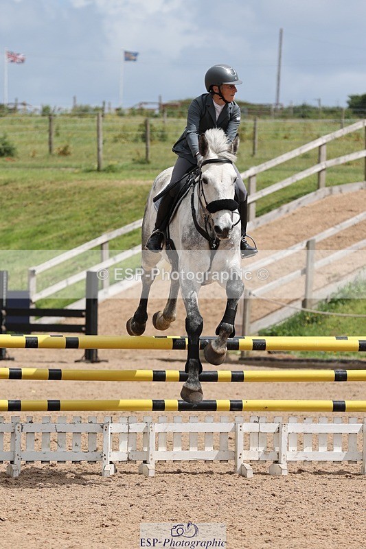 250525-115426-08047 - Cla 27 A&B 1.05 & 1.10m Snr Gran Prix