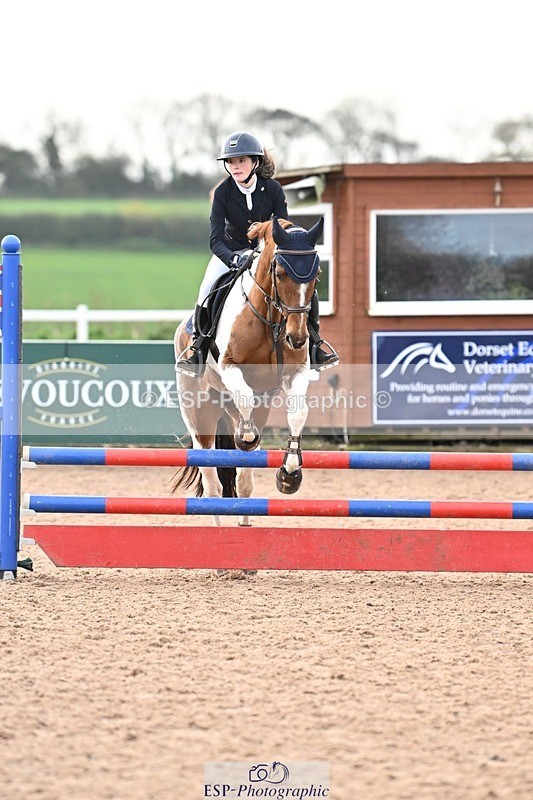 241117X-094526-03325 - Cls 05s A&B Pony Brit Nov & 80 Open