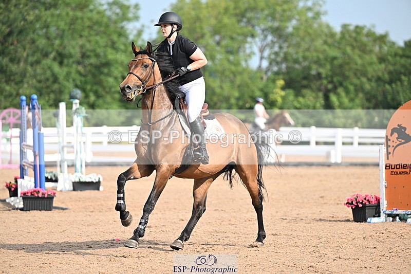 240801A-091252-00063 - Cls 7 Snr Discovery and 1m Open