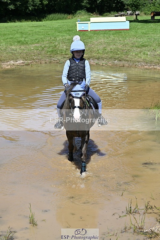 240728B-111904-00852 - Theo's Group XC