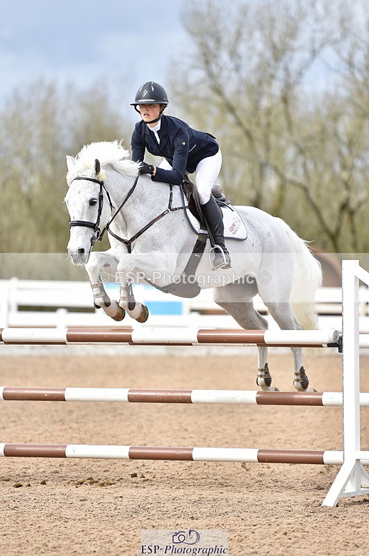 240403A-153930-01009 - Cls 5 Foxhunter and 1.20m Open