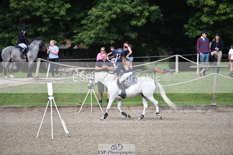 240802-094156-00645 - 60cm Round 1