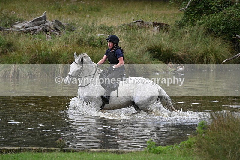 WJ7_2420 - Time at Water 11:14 to 11:36