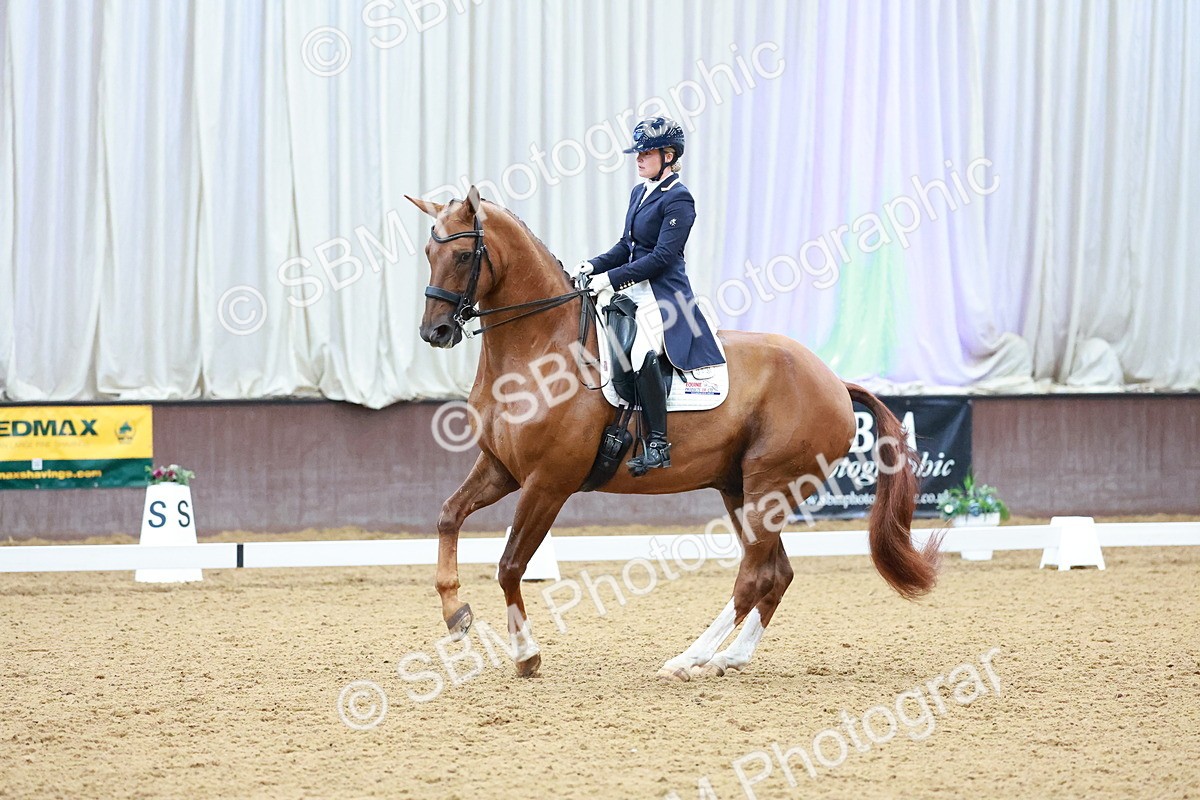 SBM_007774 - Class 9 - FEI INT II - 16.54.17.57