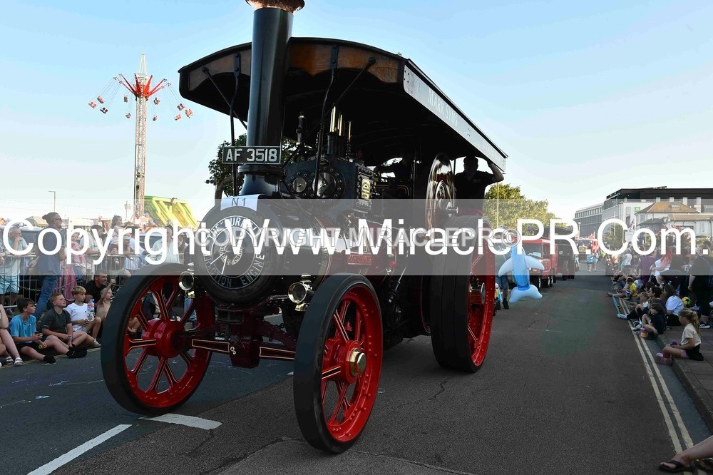 SH4_3501 - Carnival Procession.