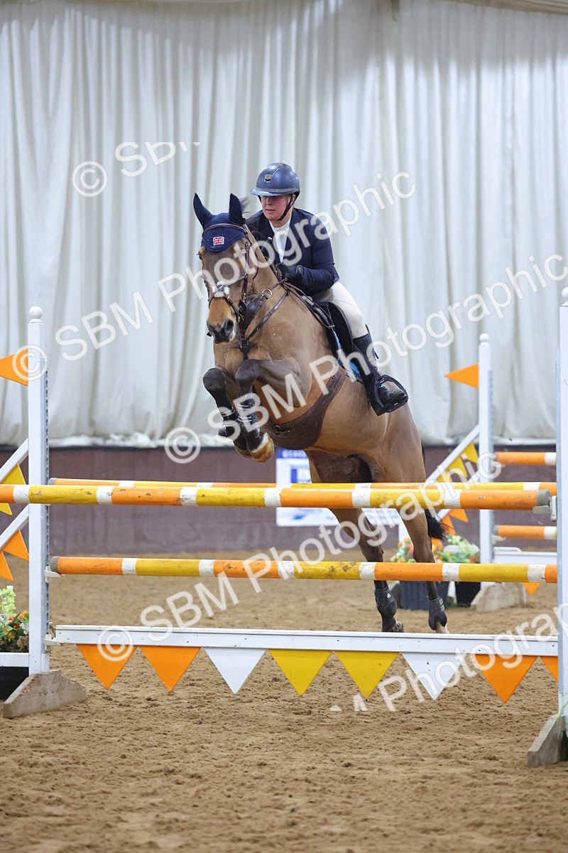 SBM_002960 - Class 17 - Redpost Equestrian Senior Foxhunter/ 1.20m Open - First Round (1.20m)