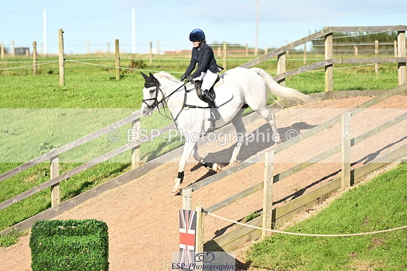 240912A-165633-02434 - Cls 7 Snr 90cm Open Speed Derby