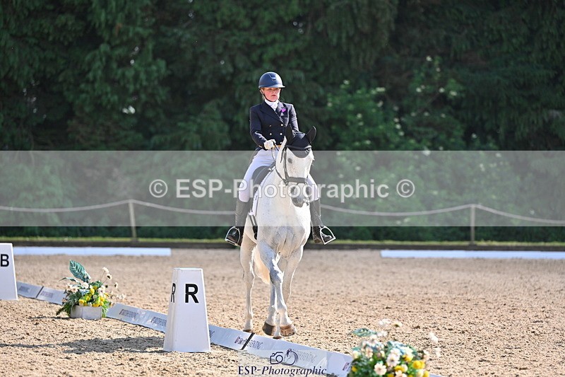 250523A-163548-08295 - A-065-Beatrice.Montgomerie-JAG.WOMANIZER.LADY