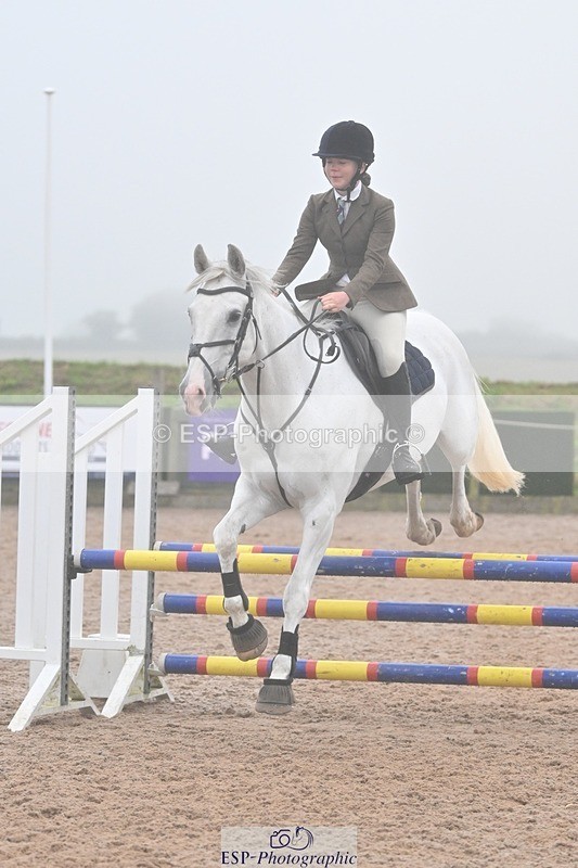 240813-194431-01001 - Classes 7 A&B 90cm