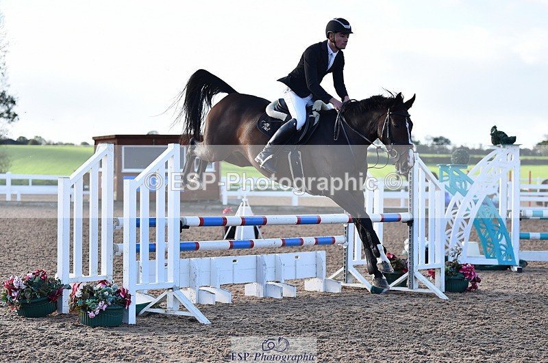 231014A-093314-03722 - Cls 12 British Novice & 90cm Open