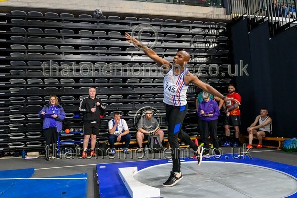 MastRelay26-812986 - Masters Set One