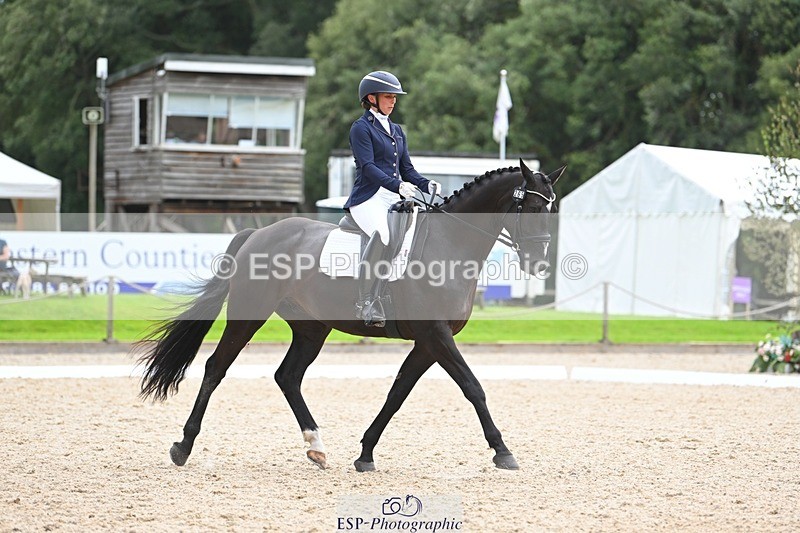 230813-165123-08497 - Cls 14 Medium Silver 16.45 to End