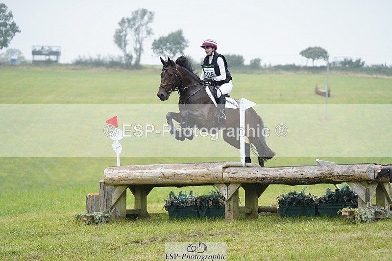 240901A-110940-05936 - 306-Abi.Stuart-DUKES.VISION